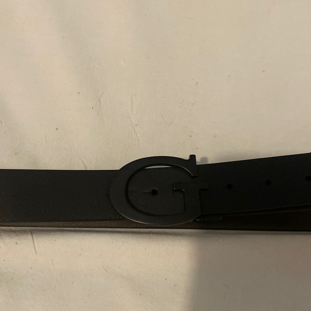 Guess belt
